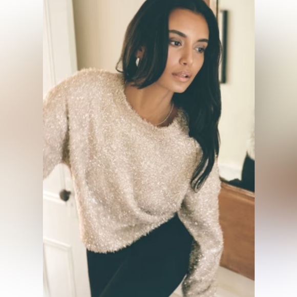 Occassion Metallic Knit Sweater - Picture 11 of 16